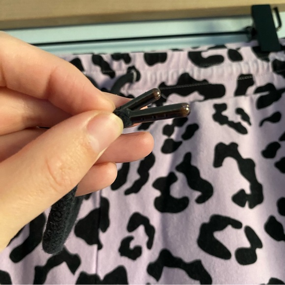 Beach Riot x REVOLVE Banded Sweatpant in Purple Leopard - Picture 6 of 11